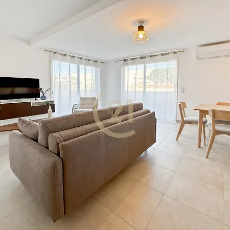 Duplex T4 Proche De La A דירה *