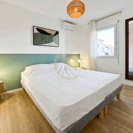 Duplex T4 Proche De La A קאלבי