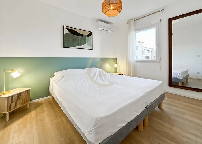 Duplex T4 Proche De La A 卡尔维